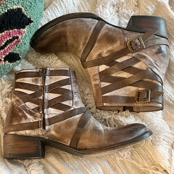 Freebird by Steven Taupe Brown Tan Strappy Leather Sammi Booties 9 - Picture 8 of 16
